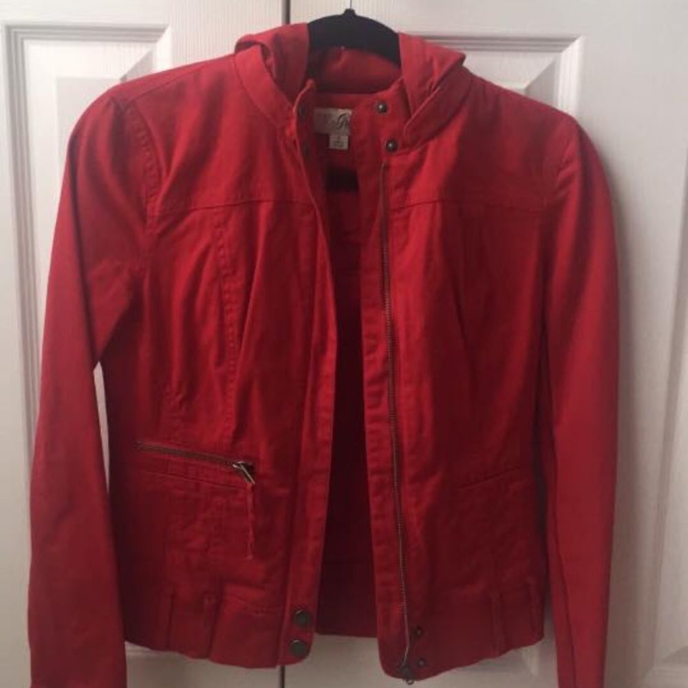 Guess red jacket ( spring summer)